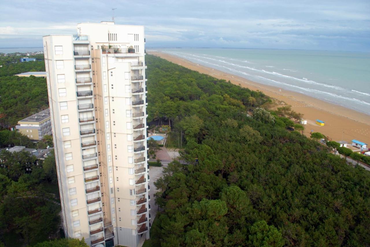 Residence Excelsior Lignano Sabbiadoro Eksteriør bilde