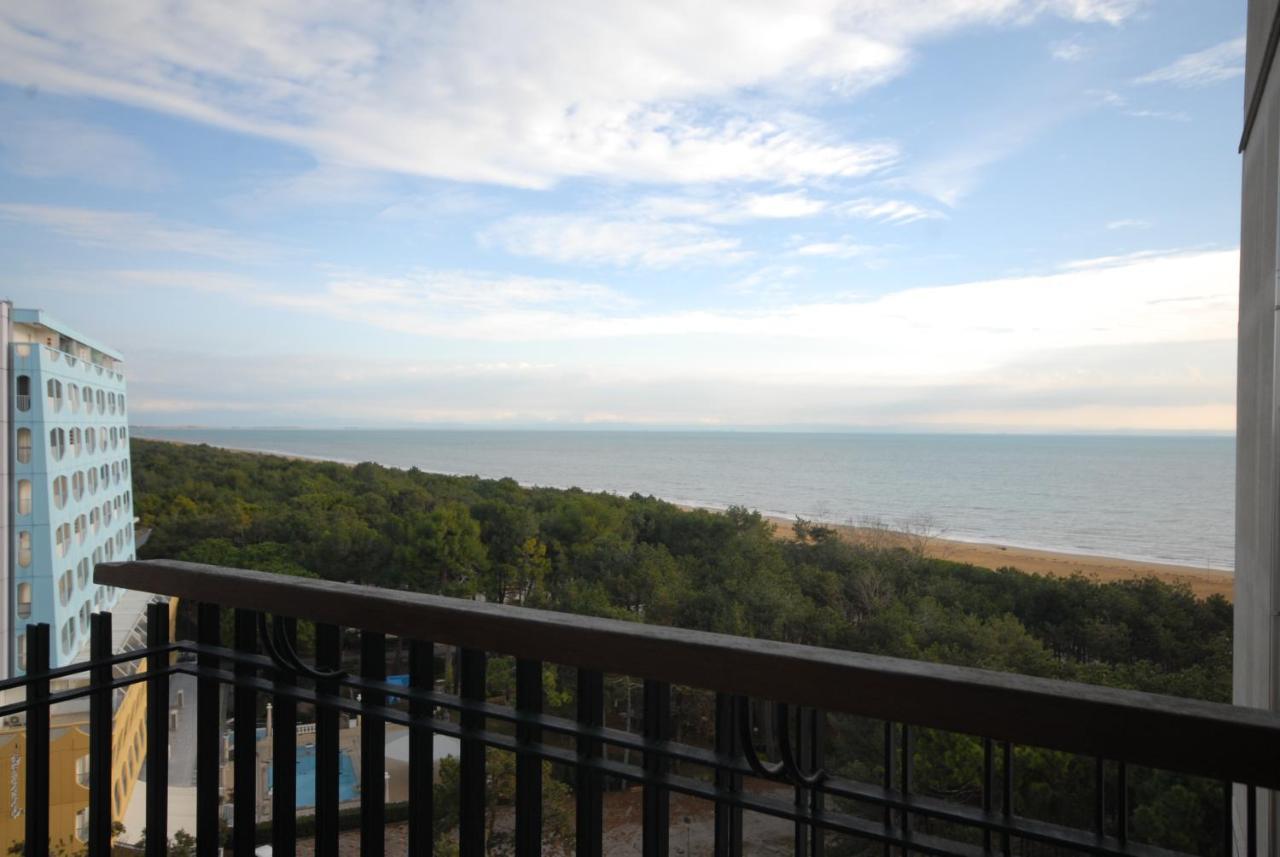 Residence Excelsior Lignano Sabbiadoro Eksteriør bilde