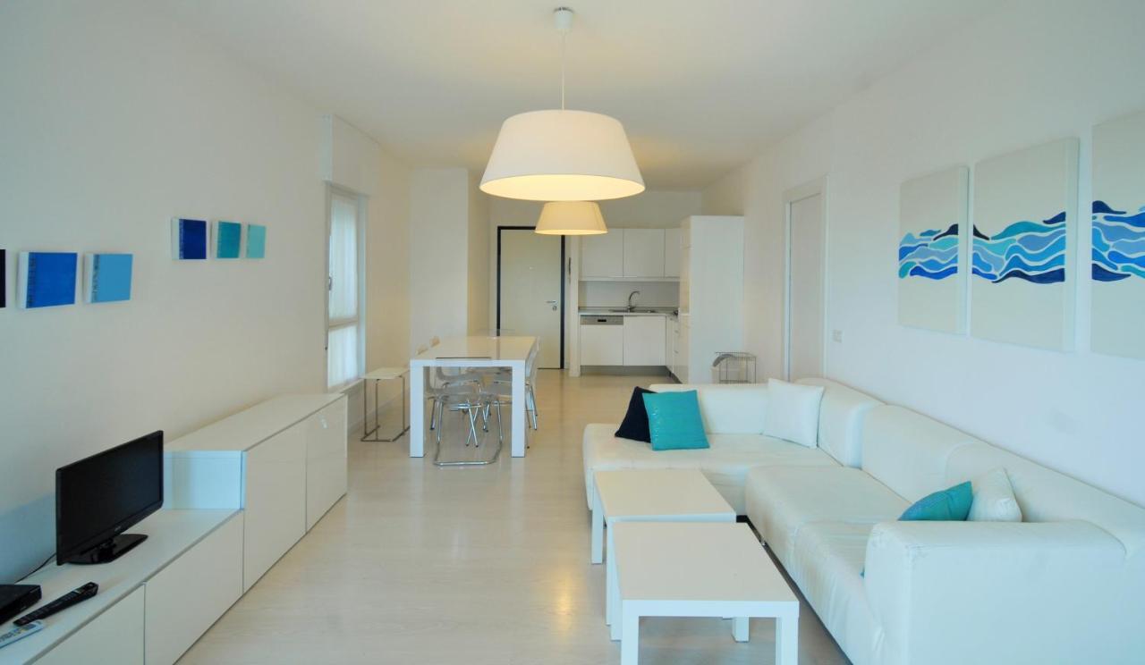 Residence Excelsior Lignano Sabbiadoro Eksteriør bilde